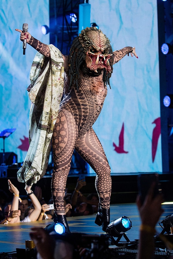 5. "Что ты такое, Лолита?!"