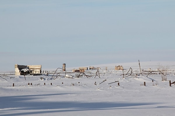 10. Но в городе были не только эти руины.