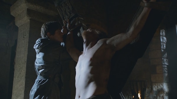 8. Рамси и его пытки над Теоном