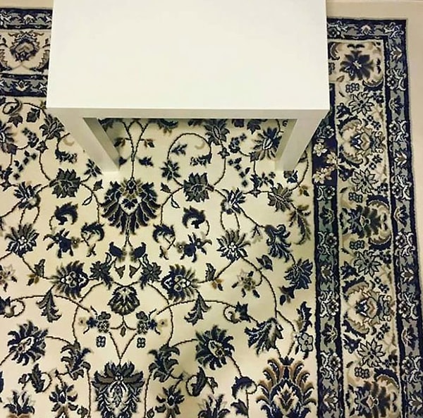 2. Игра: Найдите смартфон