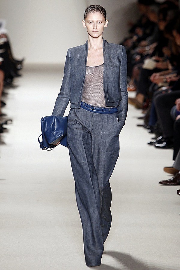 2. Брюки клёш