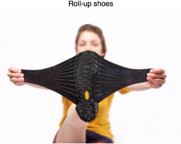 3. Эти гибкие ботинки можно растягивать вокруг вашей стопы так, как вашей душе угодно. Просто обмотал - и пошел! Отличное решение для ненавистников... (мы не поняли, что нужно не любить, чтобы купить такие боты)