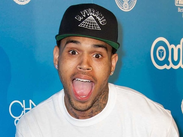 2. Крис Браун