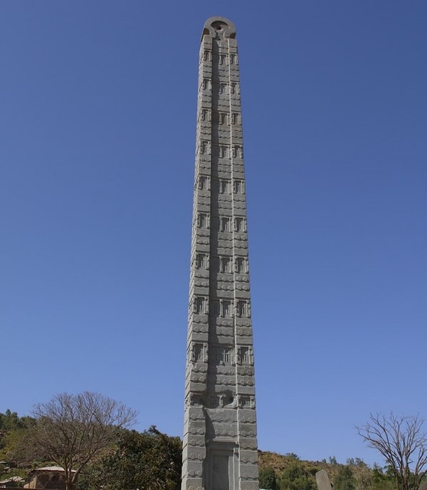 11. Аксумский обелиск