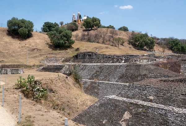 12. Пирамида в Чолуле