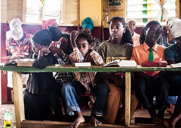 10. Растафарианская церковь в горах