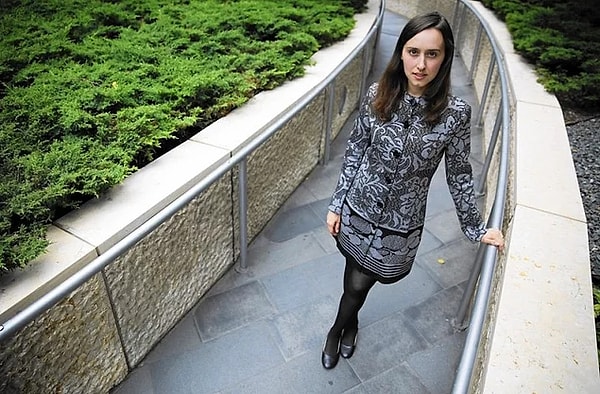 5. Конечно, такие большие успехи невозможны без жертв.