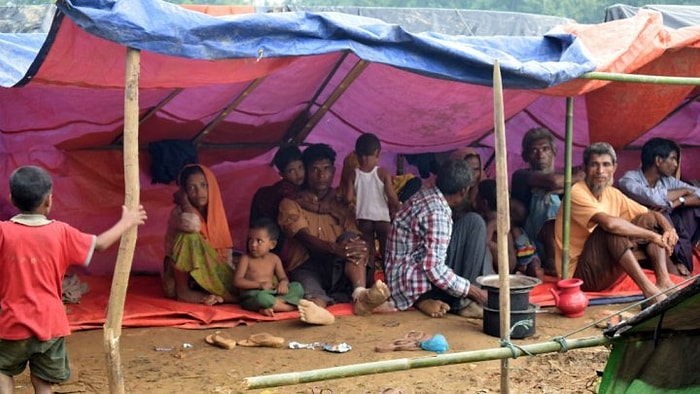 Arakanlı Müslümanların Çilesi Bitmiyor: Şimdi de 'Myanmar Sınıra Mayın Döşüyor' İddiası