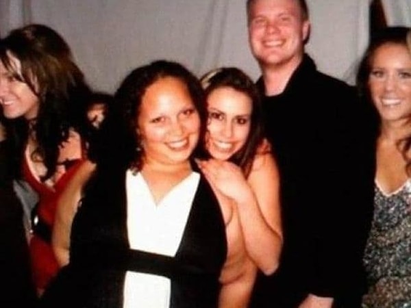 1. Приступим. Что вы увидели на фотографии первым?