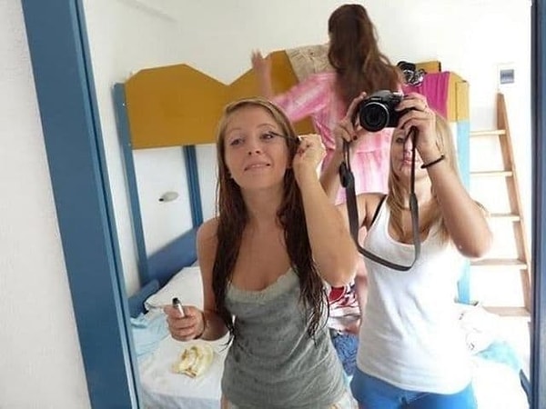 2. А что насчет этого фото? Что бросилось в глаза?