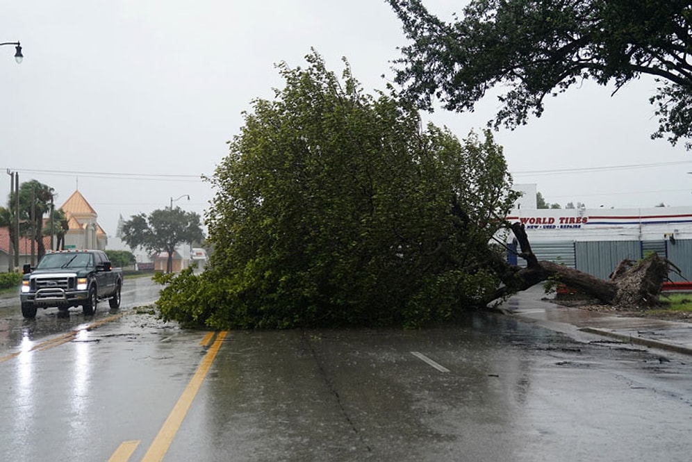 Tarihin En Büyük Atlas Okyanusu Kasırgası: Florida'da 6 Milyon Kişi Irma'dan Kaçıyor