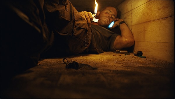 4. Погребенный заживо (2010)