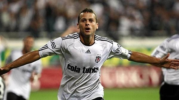 Bobo (Beşiktaş - 2006)