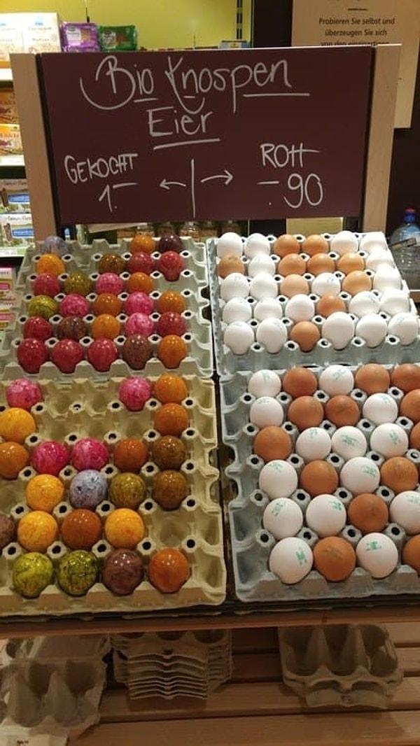 5. Katı yumurtaları tazelerinden ayırt edebilmeniz için boyayan market.