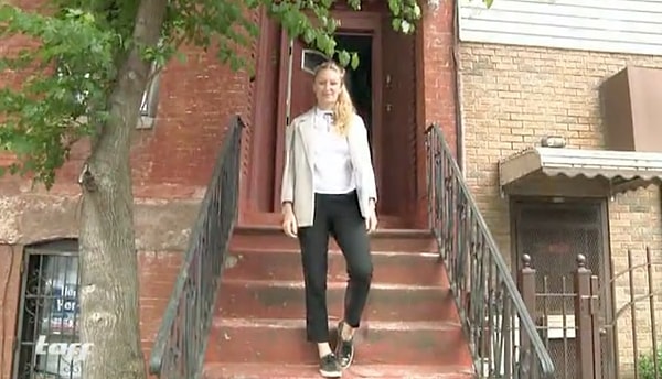 7. После того, как история Кал была опубликована в журнале Harper's Bazaar, её популярность начала стремительно набирать обороты!