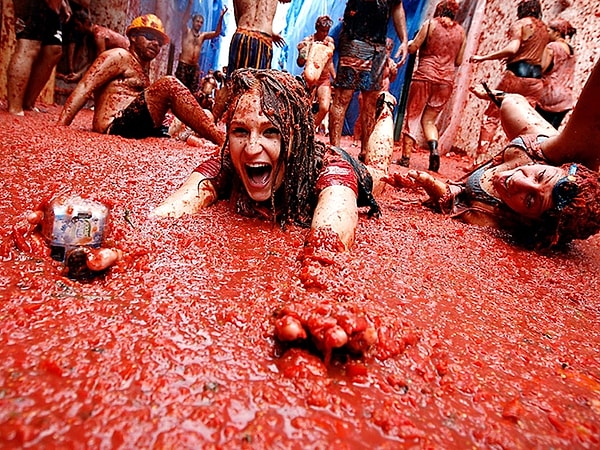 Такого рода мероприятие так или иначе привело к противоречивым мнениям о целесообразности его проведения.