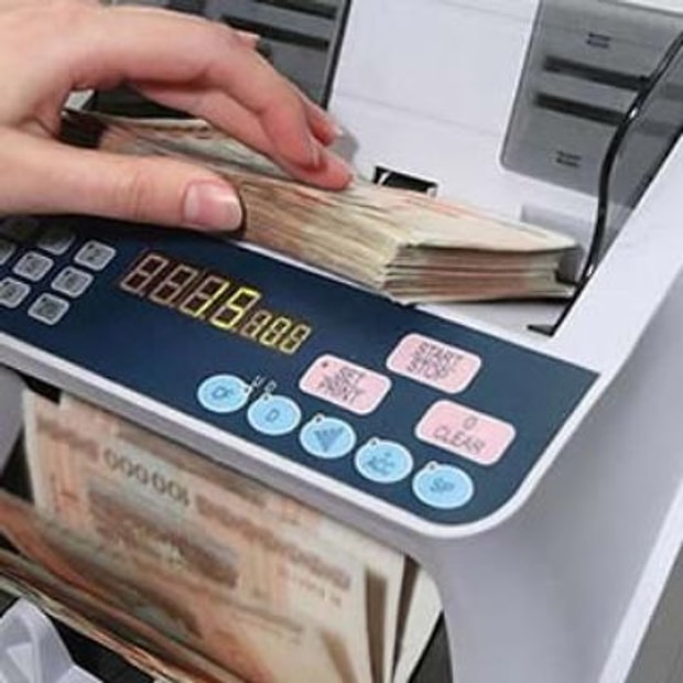 Hayalinde mesleği hayalindeki maaşı alarak yapmak