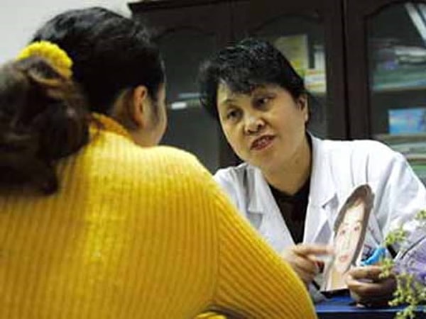 4. Женщина, решившаяся на пластику, чтобы быть похожей на бывшую жену мужа