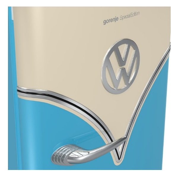 Итак, если вы хотите обновить свой кухонный интерьер, советуем присмотреться к этому ретро-красавцу!