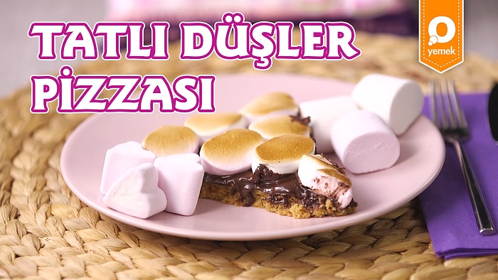 Kıtır Kurabiye Tabanını Pizza Yaptık: Marşmelov’lu Tatlı Düşler Pizzası Nasıl Yapılır?