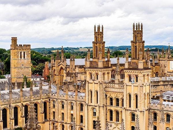 6. Что вы хотите видеть из окна, встав с кровати?