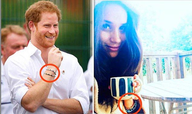 Markle, 30 Ekim'de Instagram'da yaptığı bir paylaşımda Prens Harry'de de olan bileklikle poz vererek...