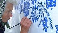 90-летняя чешская бабушка превращает свою деревушку в произведение искусства