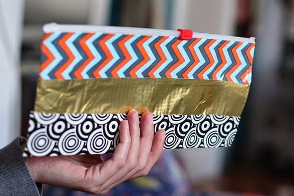 25. Милый пенальчик, не так ли?