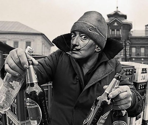 1. Выпьем, товарищ, по одной?