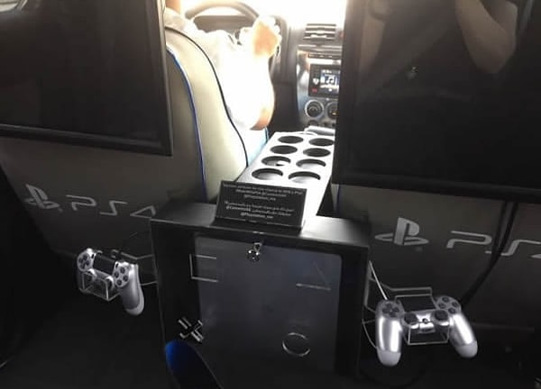 10. Такси вызывали?