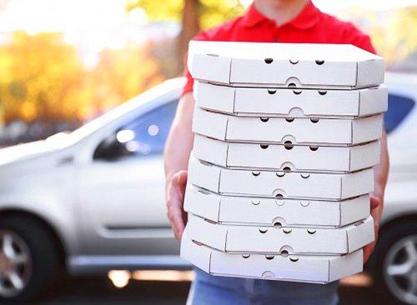 4. "Açıkcası pizzaları 'geç' geldiği için bedava olmasını isteyen birçok kişiye denk geldim."