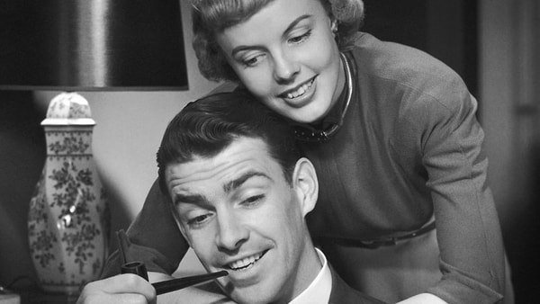 9. Жены должны были поддерживать порядок в доме и разговаривать только спокойным голосом