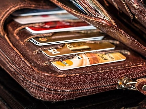 5. Без квартплаты и ипотеки, сколько вашей зарплаты уходит на остальные траты?