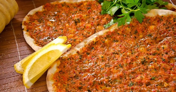 Lahmacuna Gönül Verenler İçin Ankara'da Gidilmesi Gereken 13 Çıtır Lahmacun Adresi