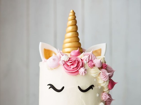 В ближайшем будущем вы станете знаменитым(-ой)!