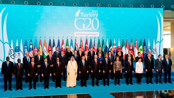 Gerçek G20 Antalya zirvesinde dünya liderleri farklı konular için bir araya gelmişti.