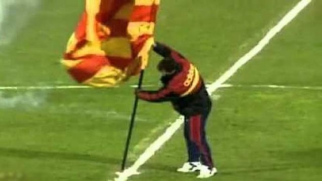 11. Souness: 'bayrak dikme olayı'