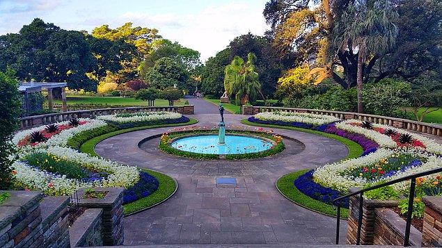 6. Royal Botanical Gardens, Sidney