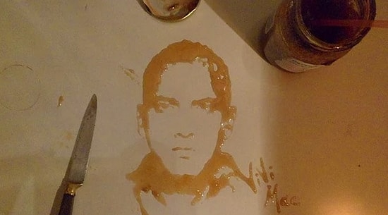 Эминем, Гитлер и Брюс Ли в работах художницы-растяпы, рисующей разлитыми жидкостями