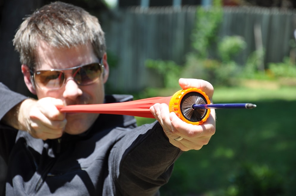 İnsanı Çocukluğuna Geri Götüren Yeni Nesil Sapan: Pocket Shot