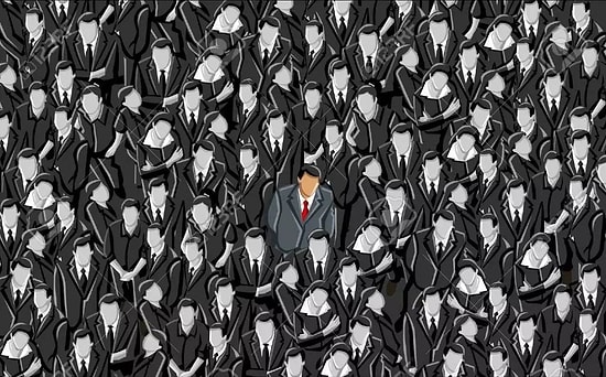 Выберите человека из толпы, а мы поведаем кое-что о вас!