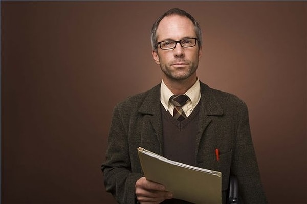 Вы человек, бросивший университет!