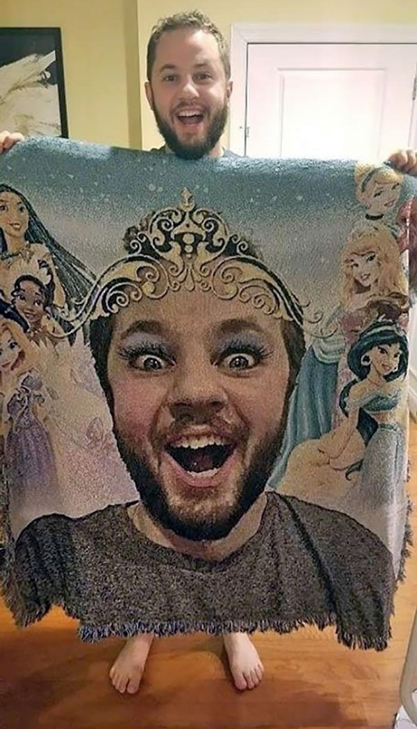 11. "Как думаете, племяннице понравится подарок?"