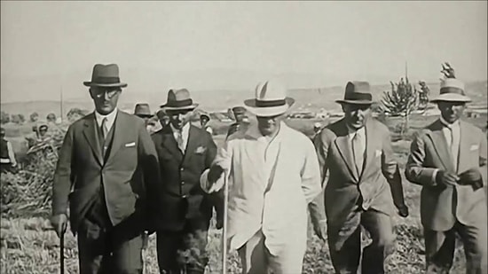 'Atatürk: Türklerin Babası' Belgeseli 47 Yıl Sonra Yeniden Yayında