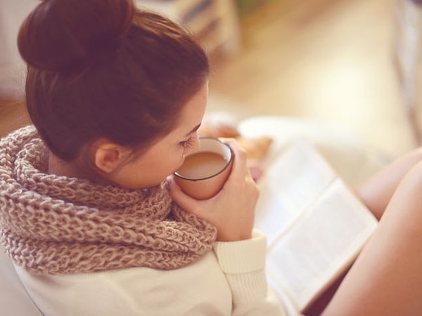 8. Книга с захватывающим сюжетом гораздо интереснее, чем социальное мероприятие