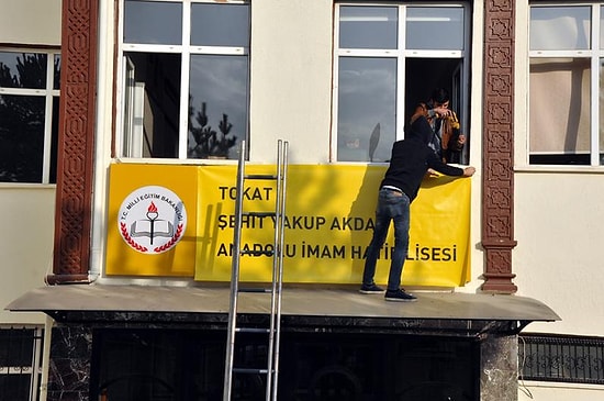 Gelen Tepkiler Üzerine Değiştirildi: Atatürk İçin Ölüm Fetvası Veren Mustafa Sabri'nin Adı Verilmişti