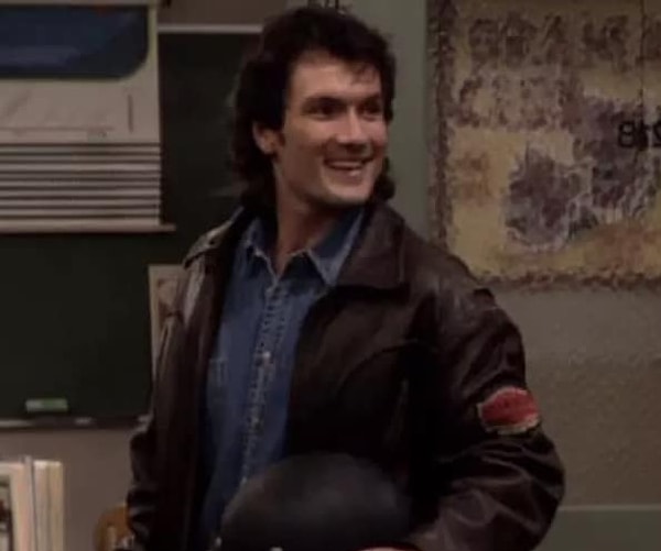 23. Инструктор по вождению мотоцикла из "Парень познает мир"