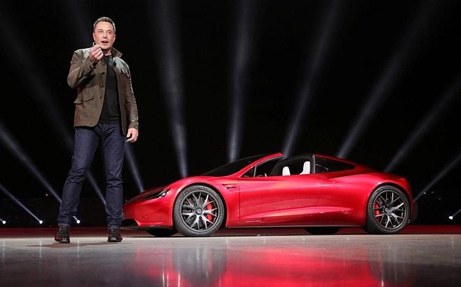 Elon Musk Çıldırdı: Karşınızda Elektrikli Kamyon! Bir de şey, Dünyanın En Hızlı Seri Üretim Otomobili