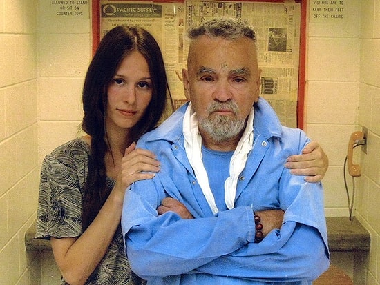 Dünyanın En Çok Tanınan Seri Katillerinden Biriydi: Charles Manson Öldü