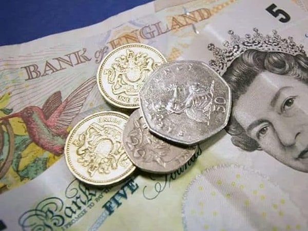 8. Как называется национальная валюта Великобритании?